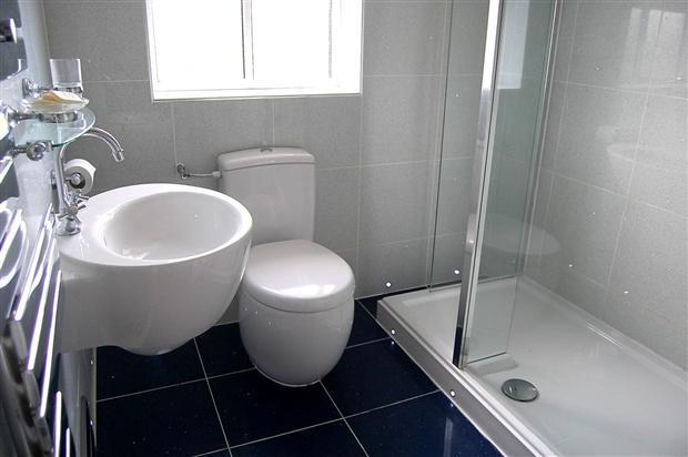 Family Shower Room