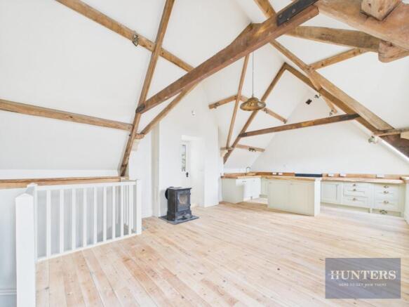 Kitchen / Living Area