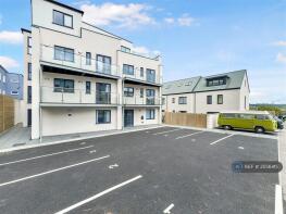 6, Sandy Lodge Corner, Hilgrove Road, Newquay TR7 2QY