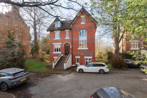 Flat A, 5, Crystal Palace Park Road, Sydenham, London SE26 6EG