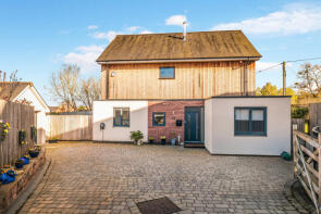 5, Chapel Close, Ross-on-wye HR9 6FA