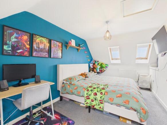 3 bed Terraced for sale Image 7