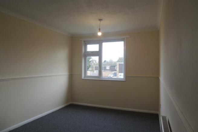 41 The Cherwell Bed 1 -2.JPG