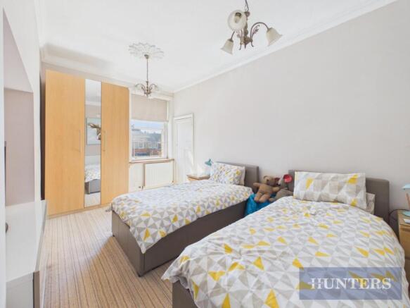 2 bed Apartment for sale Image 11