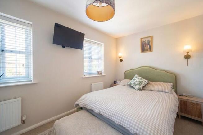 3 bed Semi-Detached for sale Image 4