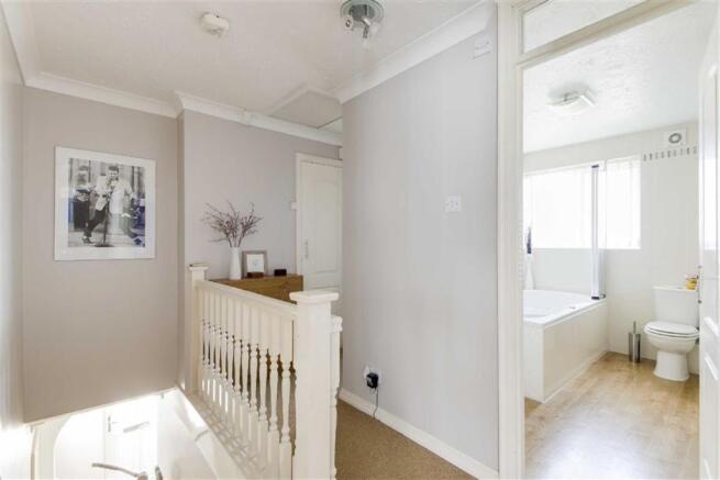 FIRST FLOOR LANDING