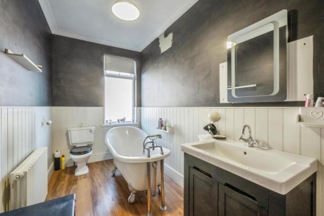 4 bed End of Terrace for sale Image 10
