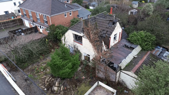 3-bed detached on Ringwood, BH24 1NJ, £350,000