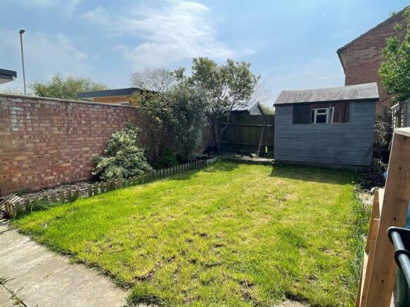 Rear Garden..jpg