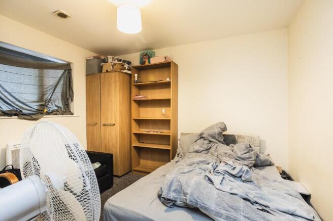 1 bed Flat for sale Image 9