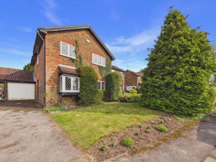 Osier Way, Banstead, SM7