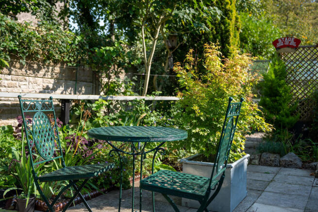 Patio Seating Are...
