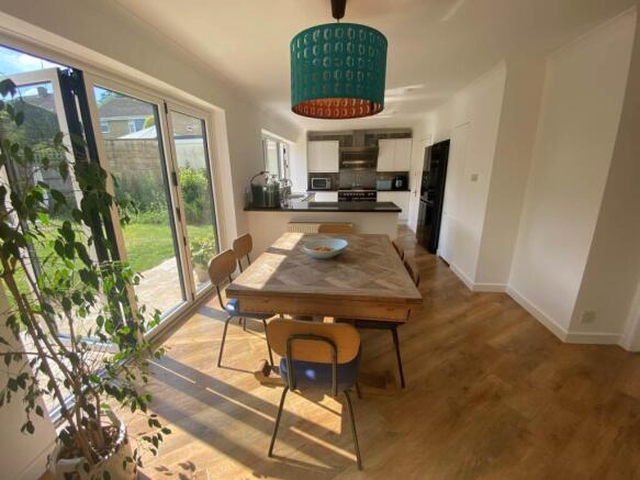 Dining Area 1
