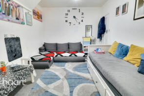218, Botwell Lane, Hayes UB3 2AJ
