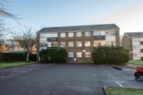 Flat 9, Thames Court, Crombie Close, Waterlooville PO8 8NG