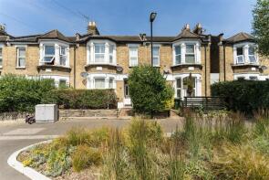 127, Scotts Road, London E10 6LN