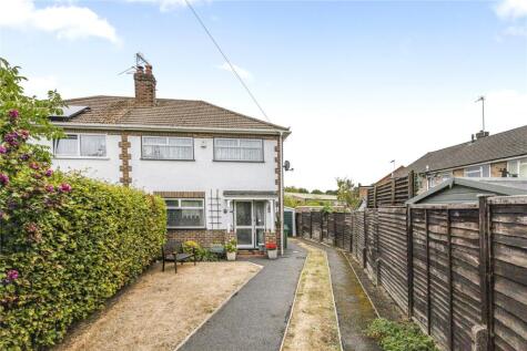 Sherwood Road, Knaphill, Woking, Surrey, GU21