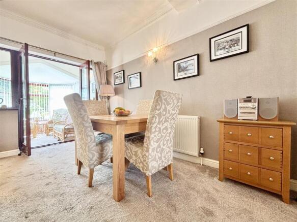 3 bed Semi-Detached for sale Image 10