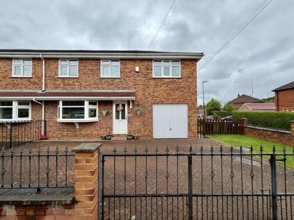 Lee Green, Mirfield