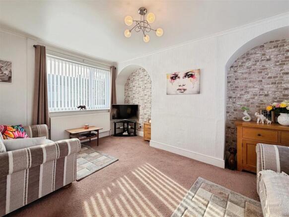 33c1c4b3-F-4806-9EB4-A9CFF9923BEE-2274-0000012ABF8