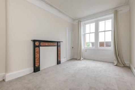 42 (PF1) Hawthornvale, Newhaven, Edinburgh, EH6 4JW