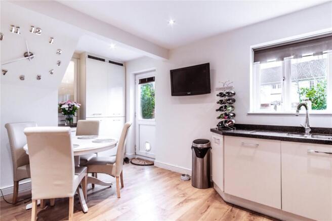 Kitchen/Breakfast Rm
