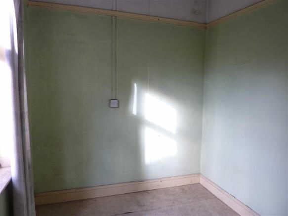 BEDROOM 3/BOXROOM