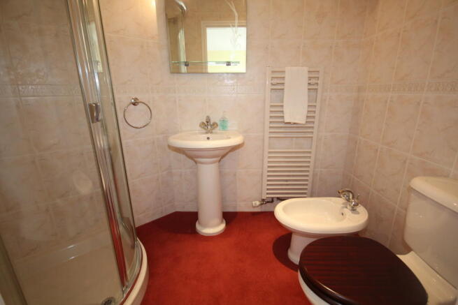 Ensuite