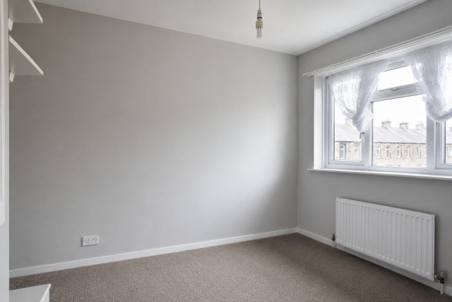 3 bed Terraced for sale Image 7