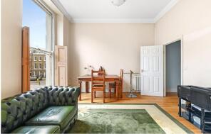 Flat B, 105, Guilford Street, London WC1N 1DP