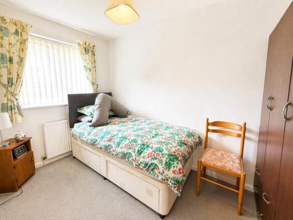 3 bed Semi-Detached for sale Image 12