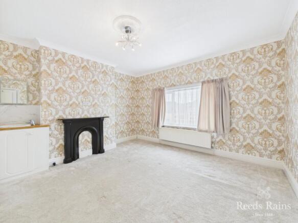 4 bed Semi-Detached for sale Image 7