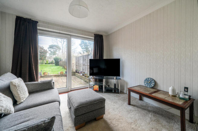 1389018-5-6945285...