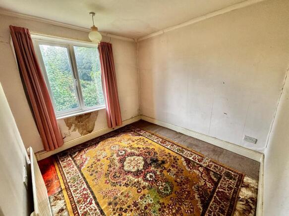 3 bed Semi-Detached for sale Image 11