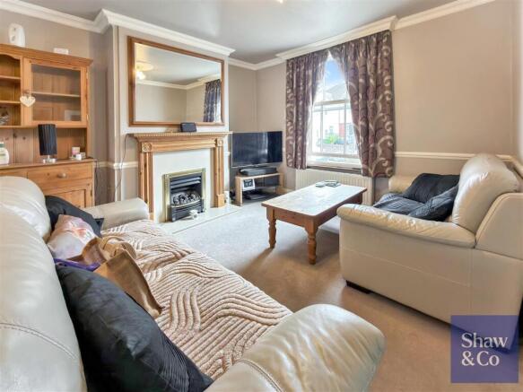 Inwood Road, Hounslow photo 3
