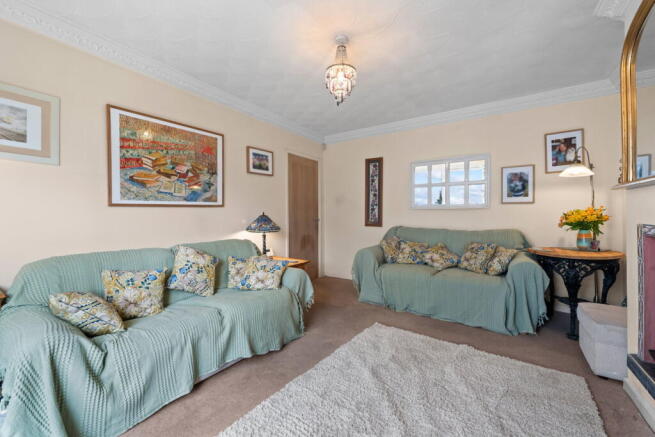 Longfields Crescent, Hoyland, Barnsley, S74 9JD photo 2