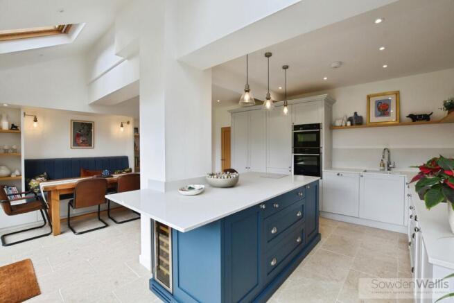 Open Plan Breakfast Kitchen