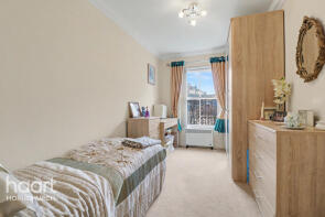 Apartment 1, 165 171 Pell Court, Hornchurch Road, Hornchurch RM12 4TE
