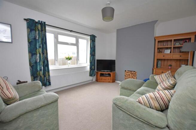 Living Room.JPG