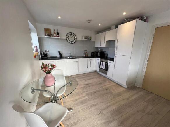Kitchen/Dining/Lounge
