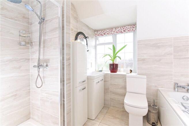 En Suite Bathroom