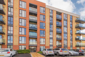Flat 10, 6, Oscar Wilde Road, Reading RG1 3FG