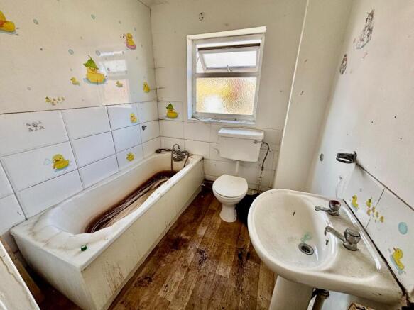 2 bed Terraced for sale Image 10