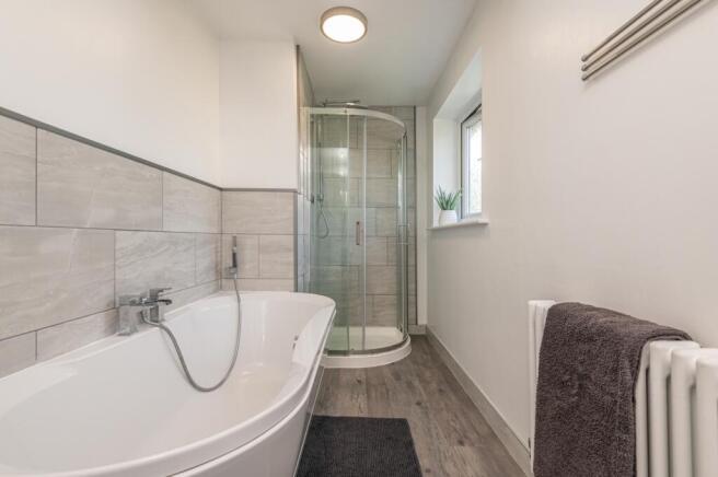 29 - 19 Marsland Court BD19 4QQ