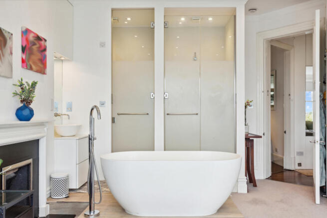 Freestanding Bath