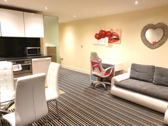 Kitchen / Living
