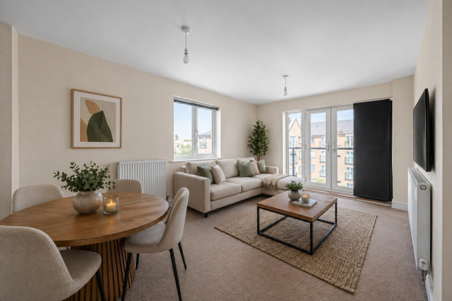 2-bed flat on Griffin Court, Black Eagle Drive, Northfleet, Gravesend, DA11 9AP, £180,000