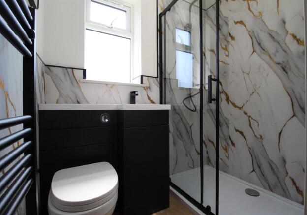 shower main land.jpeg