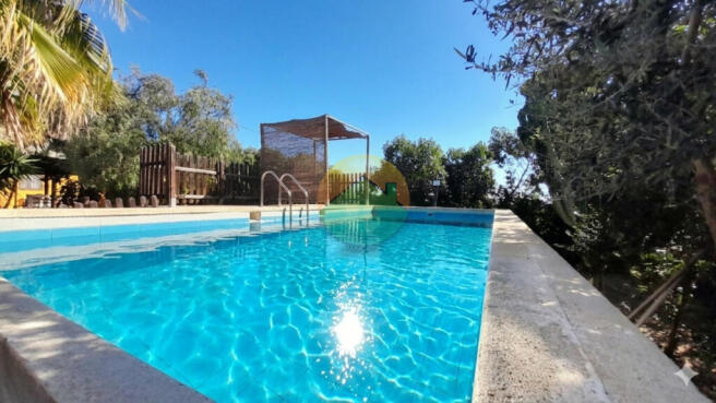 Country house with pool for sale-PAS09-2