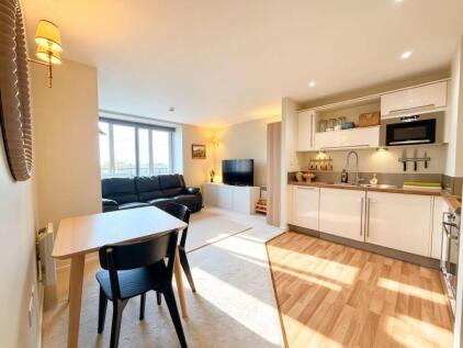Becket House, New Road, Brentwood